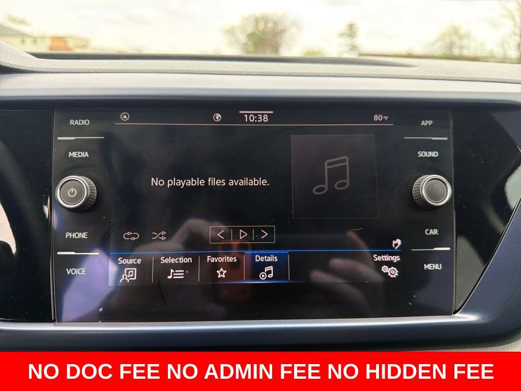 Used 2022 Volkswagen Taos SE FWD image 19