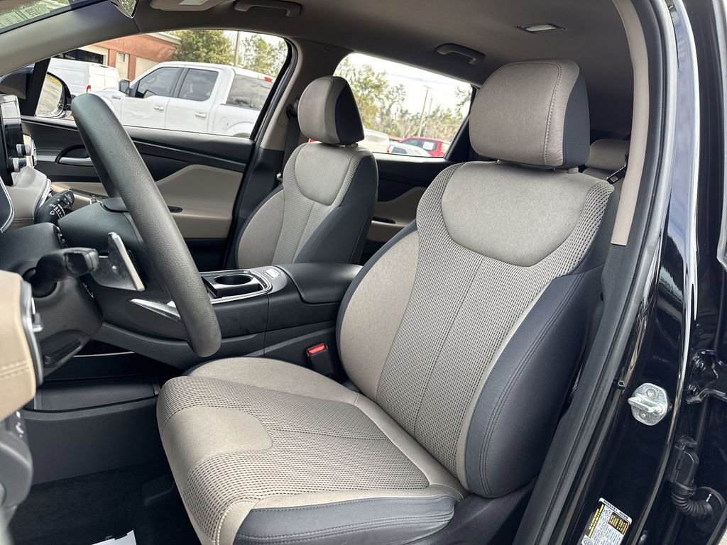 Used 2021 Hyundai Santa Fe SEL image 11