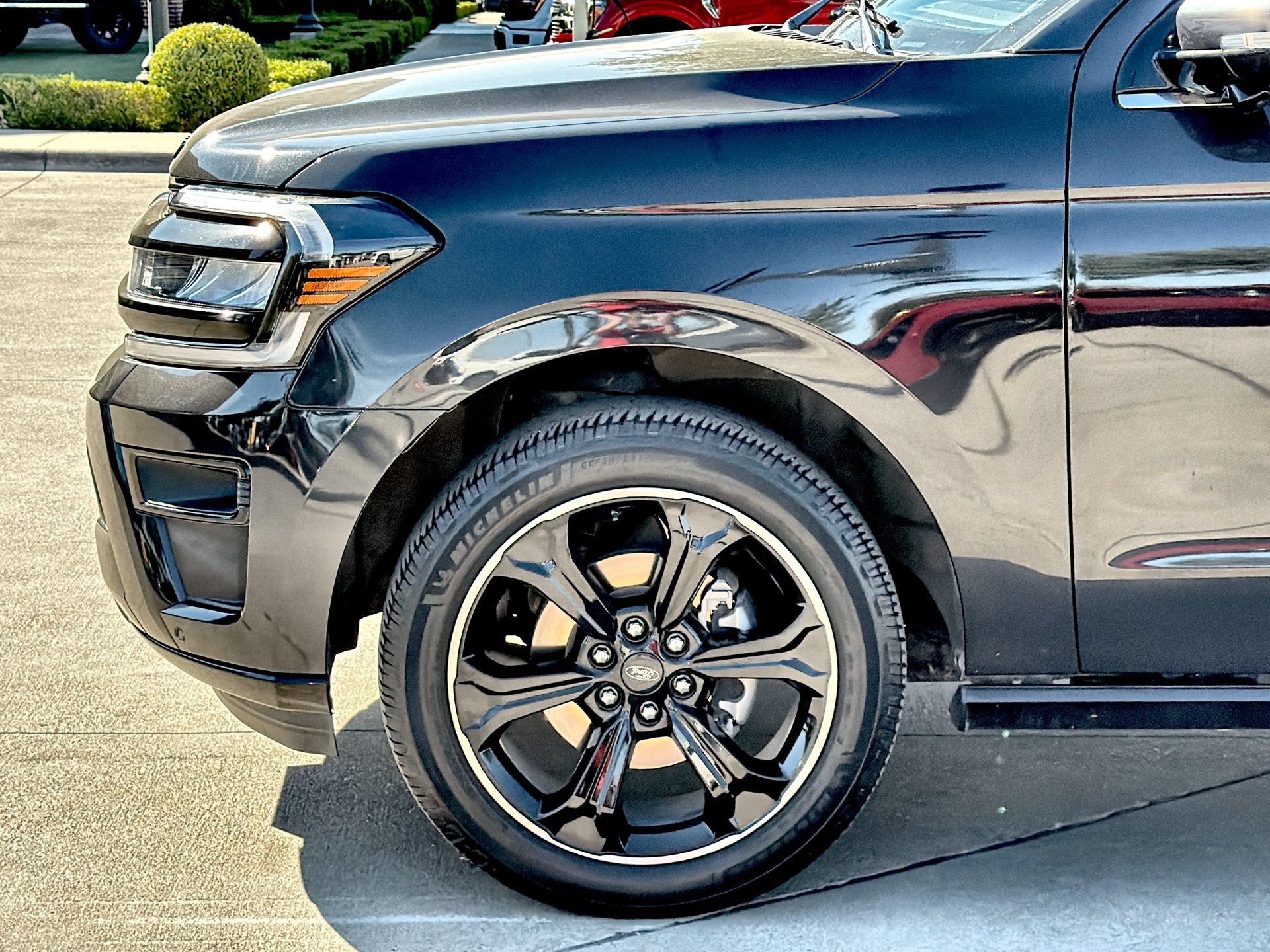 Certified 2023 Ford Expedition Limited RWD image 10