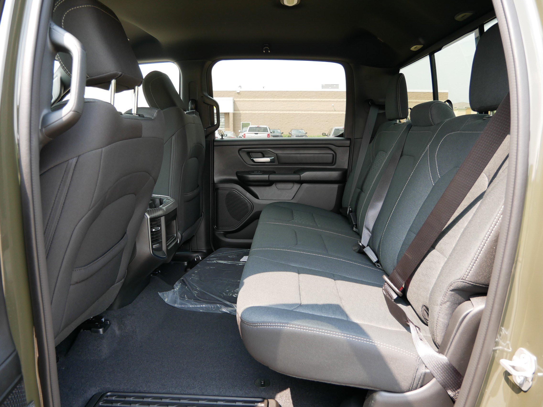 New 2026 RAM 1500 Express AWD/4WD image 8