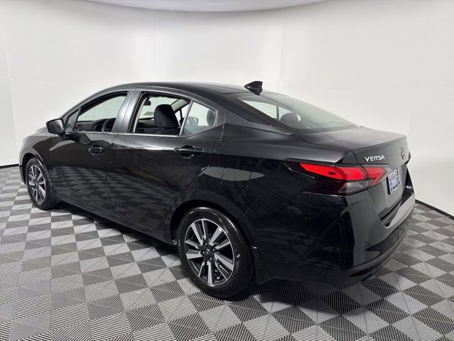 Used 2025 Nissan Versa SV w/ Trunk Package image 5