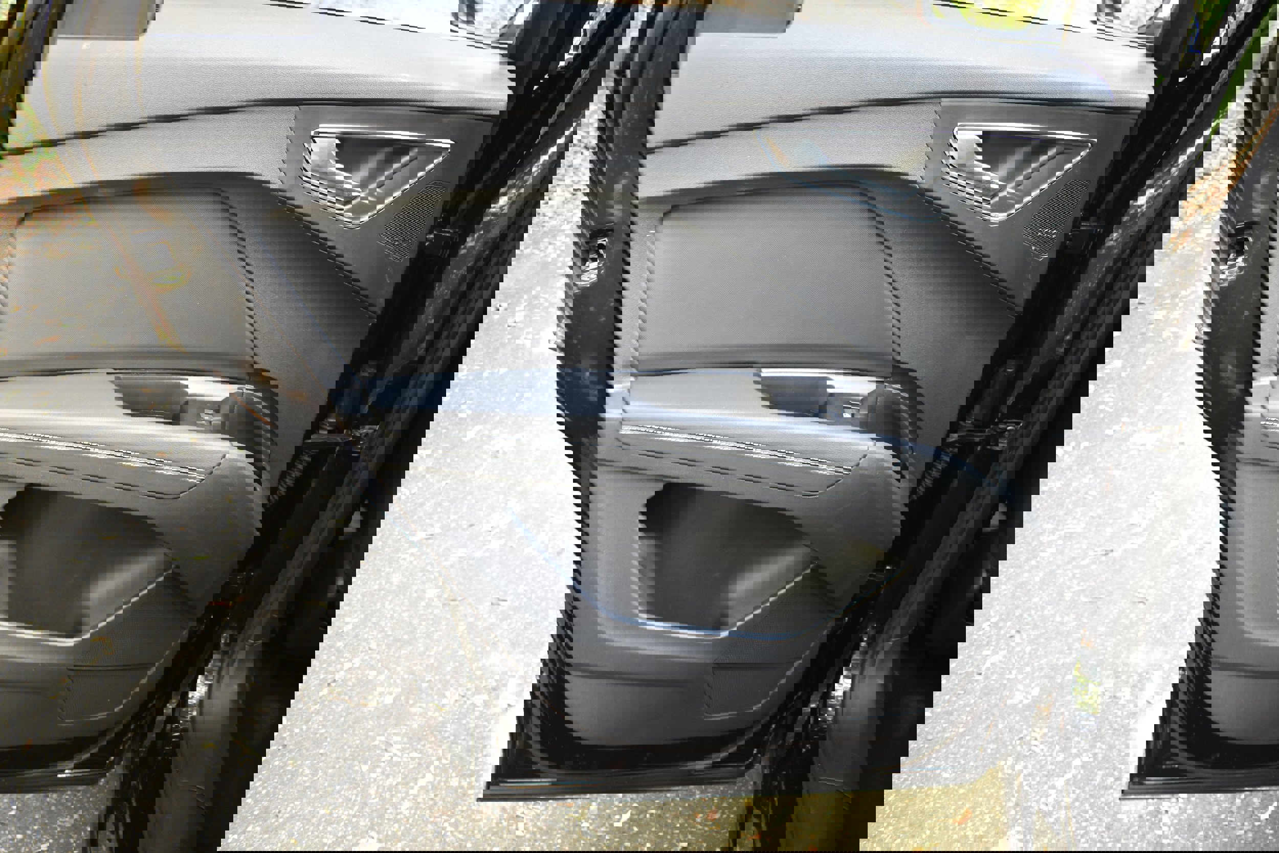 Used 2022 Audi Q4 e-tron Premium Plus w/ Premium Plus image 26