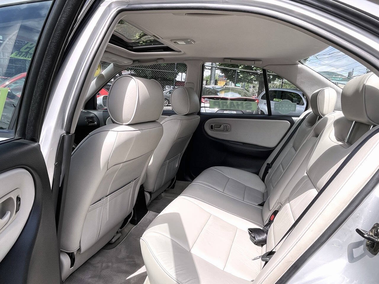 Used 1995 INFINITI G20 FWD image 21