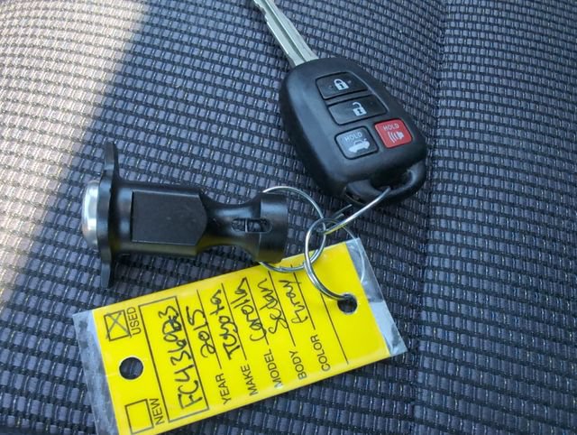 Used 2015 Toyota Corolla S FWD image 32