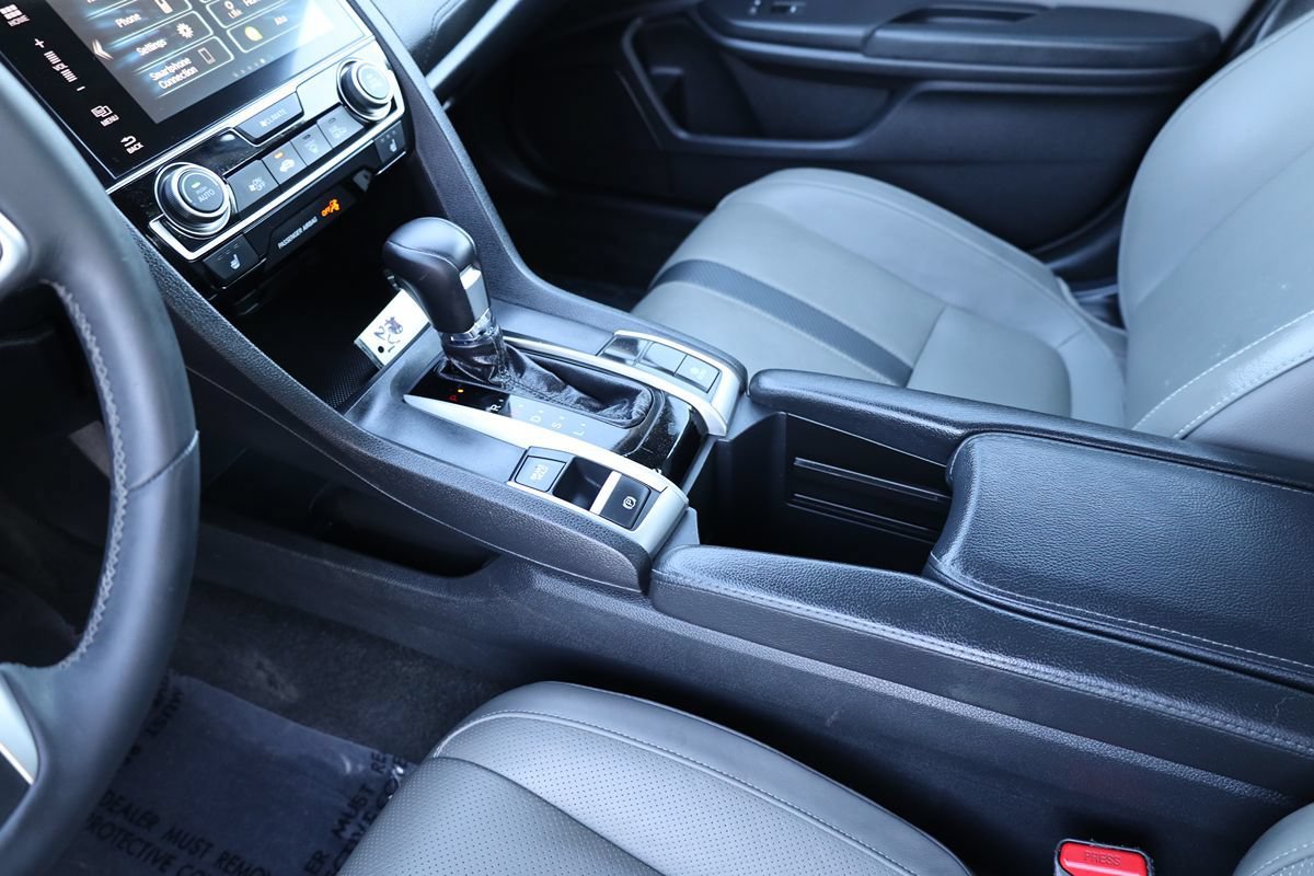 Used 2016 Honda Civic Touring image 31