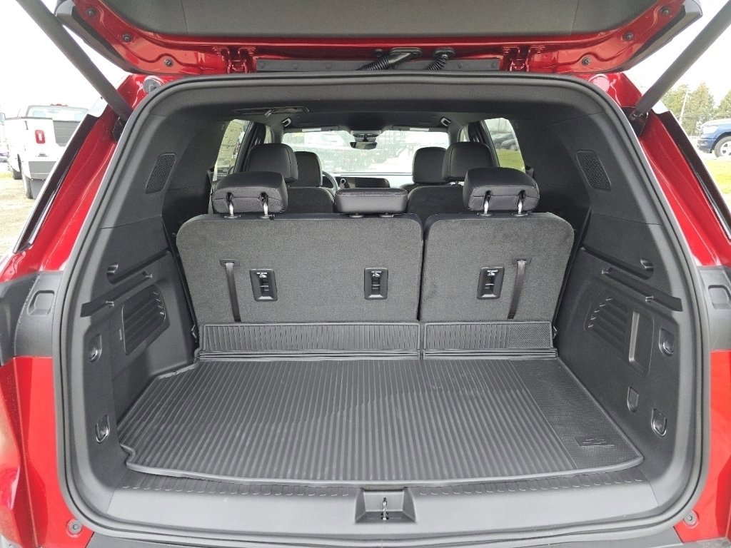 New 2026 Chevrolet Traverse LT w/ Midnight/Sport Edition image 14