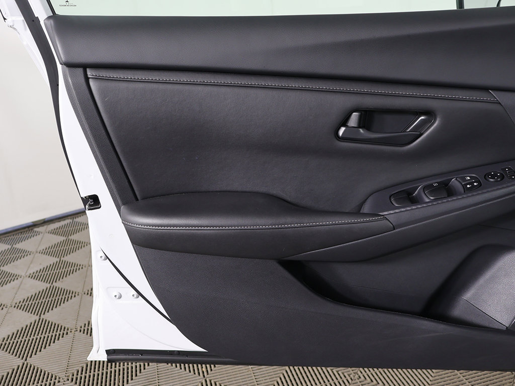 Used 2024 Nissan Sentra S FWD image 17