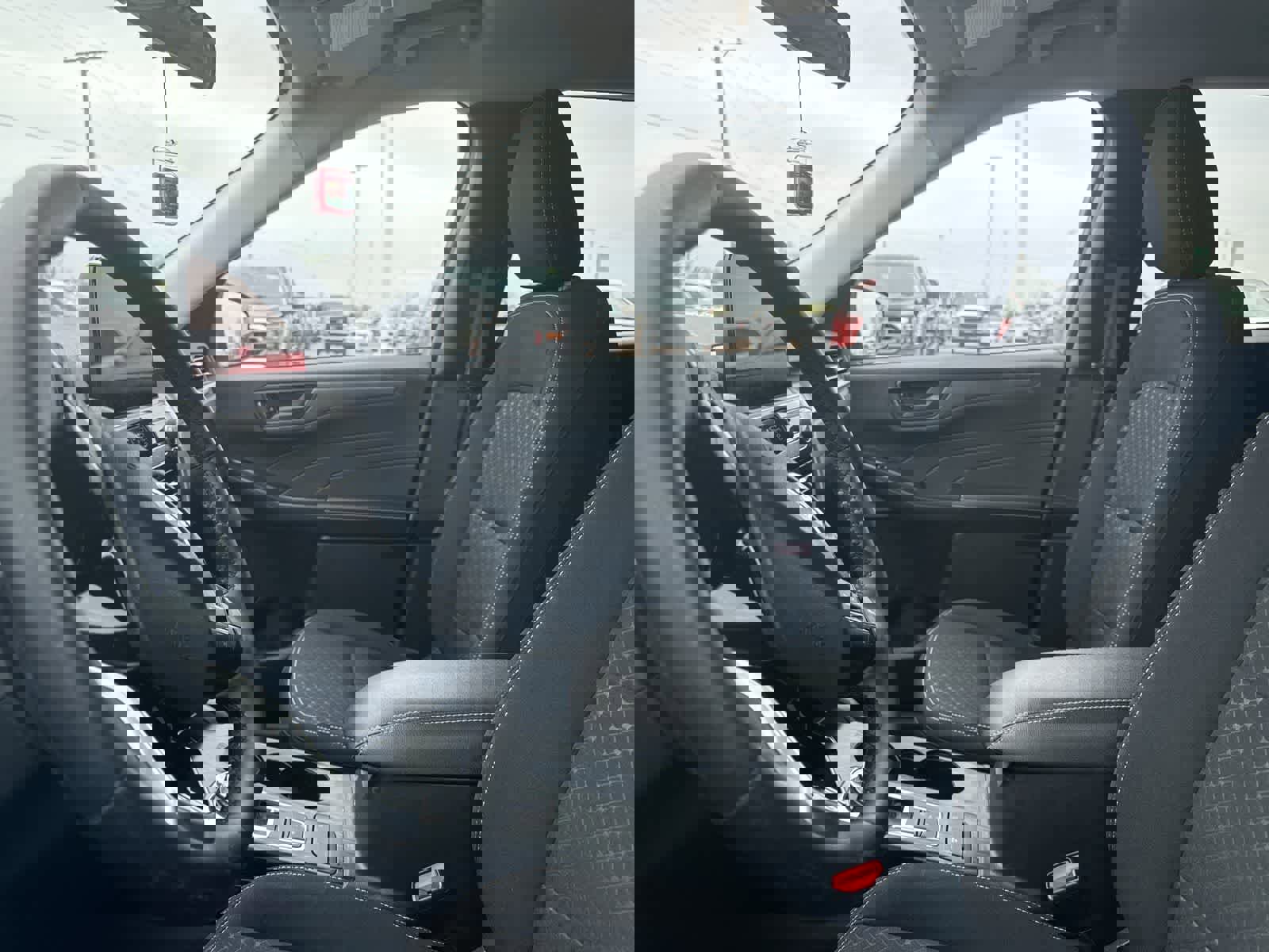 Used 2024 Ford Escape Active AWD/4WD image 31