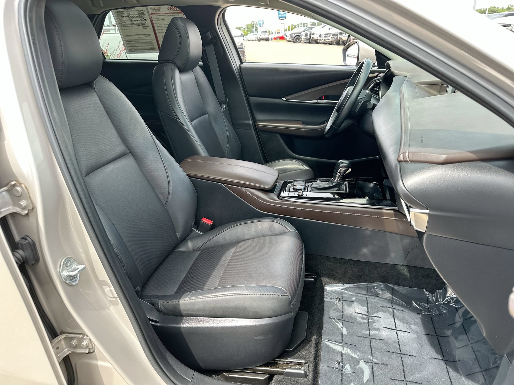 Used 2024 MAZDA CX-30 AWD 2.5 S w/ Premium Package image 24