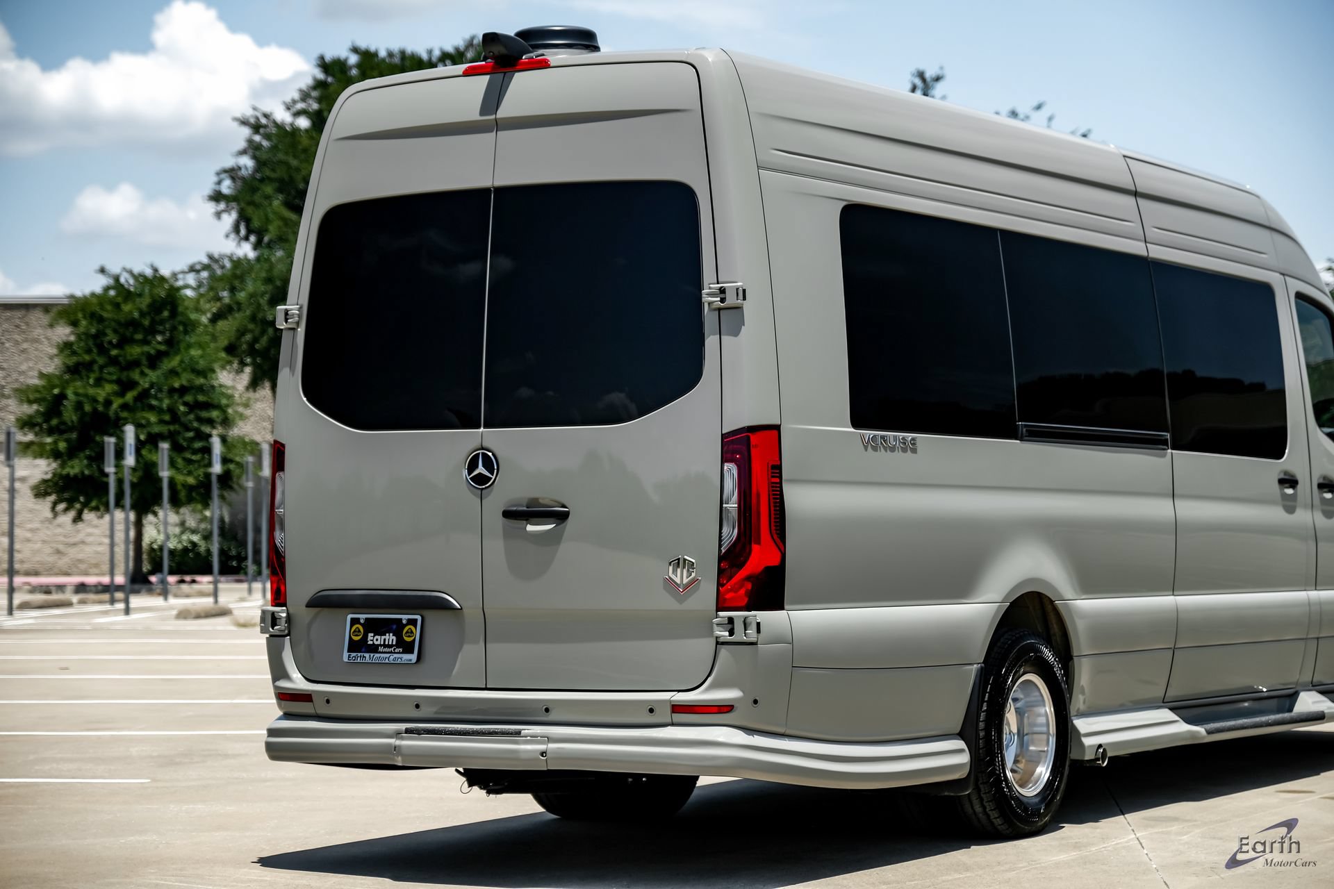 Used 2025 Mercedes-Benz Sprinter 3500 image 17