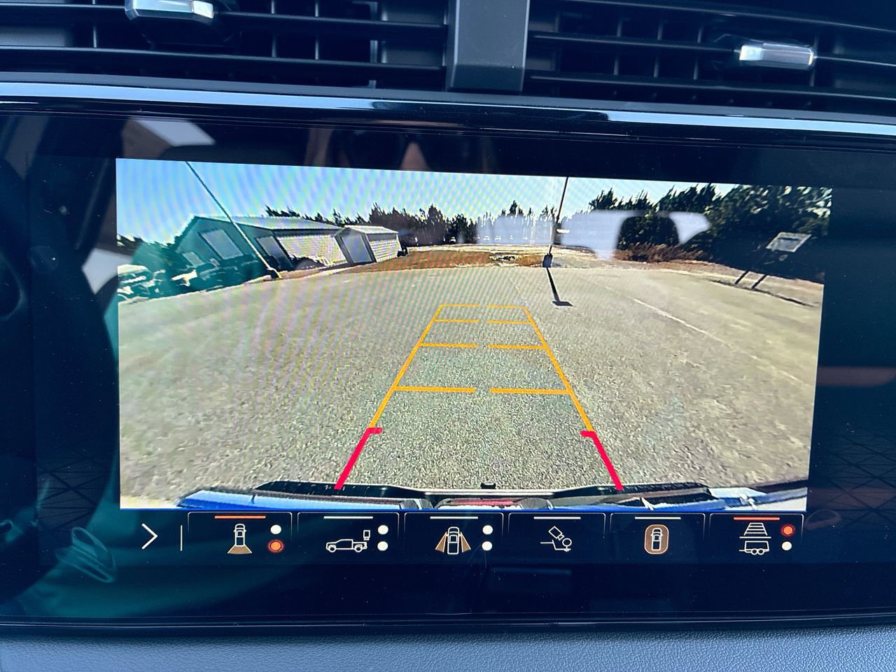 New 2026 GMC Sierra 1500 AT4 w/ Technology Package AWD/4WD image 50