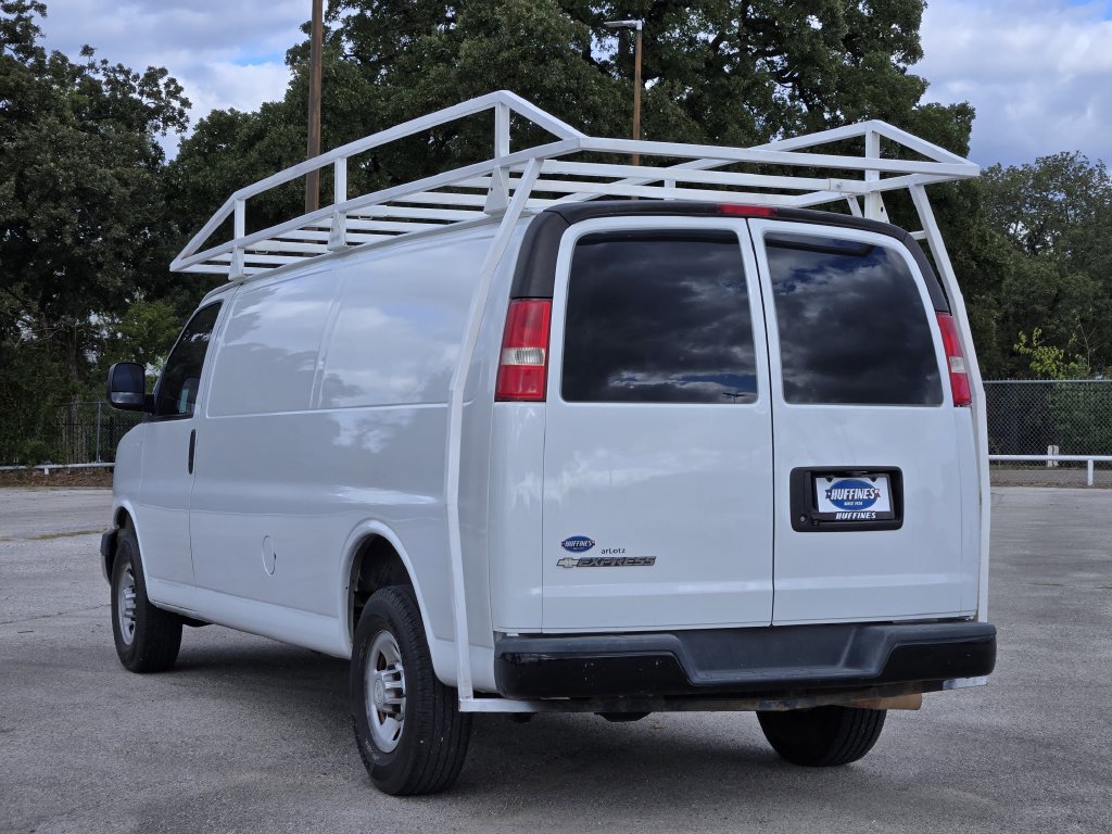Used 2020 Chevrolet Express 2500 Extended w/ Communications Package RWD image 5