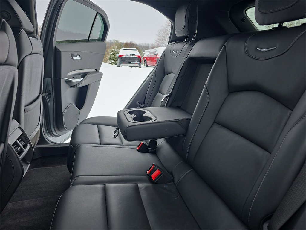 Certified 2024 Cadillac XT4 Premium Luxury image 14