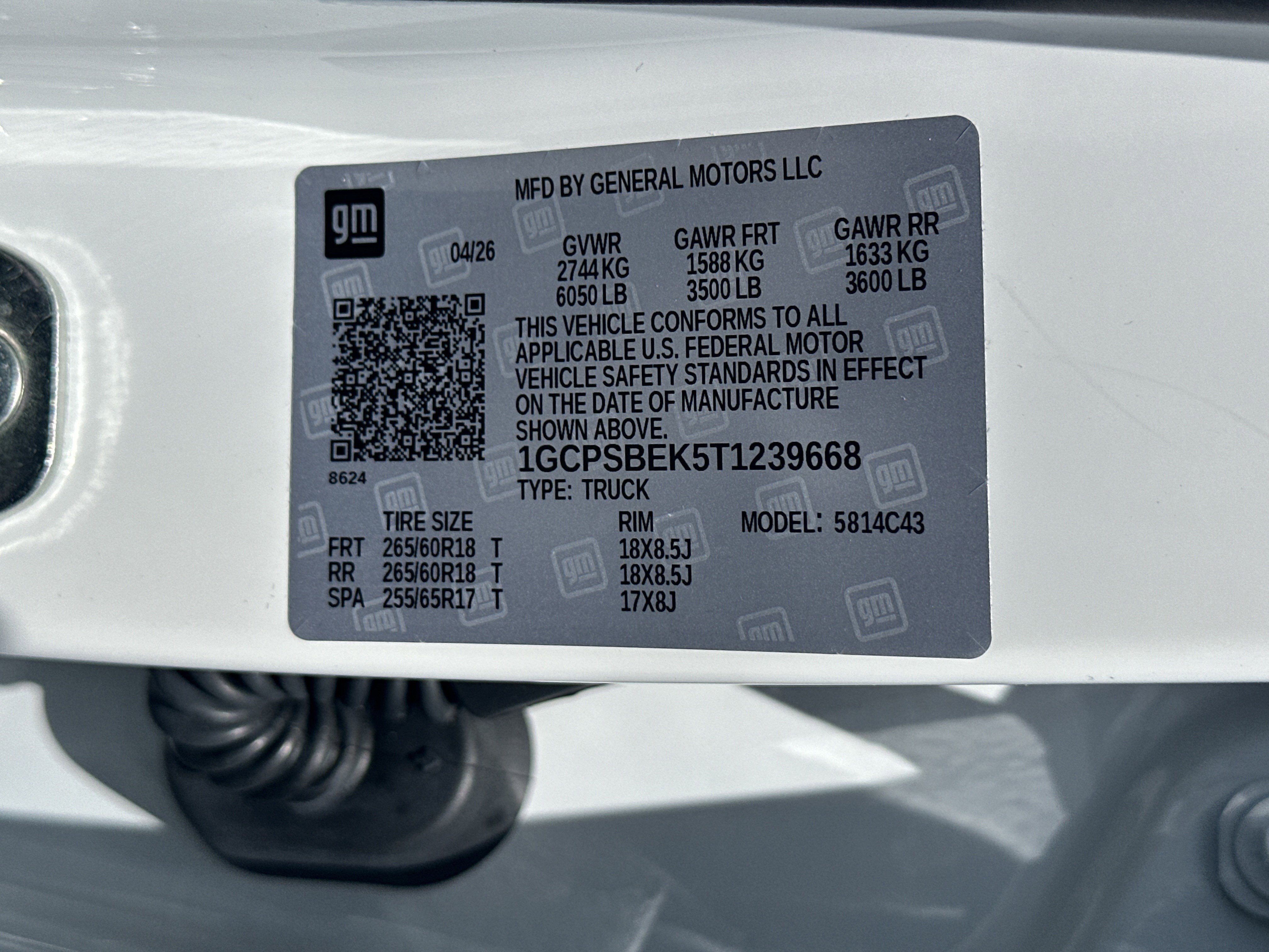 New 2026 Chevrolet Colorado W/T w/ WT Custom Package RWD image 11