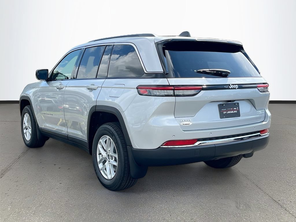 New 2026 Jeep Grand Cherokee Laredo AWD/4WD image 5