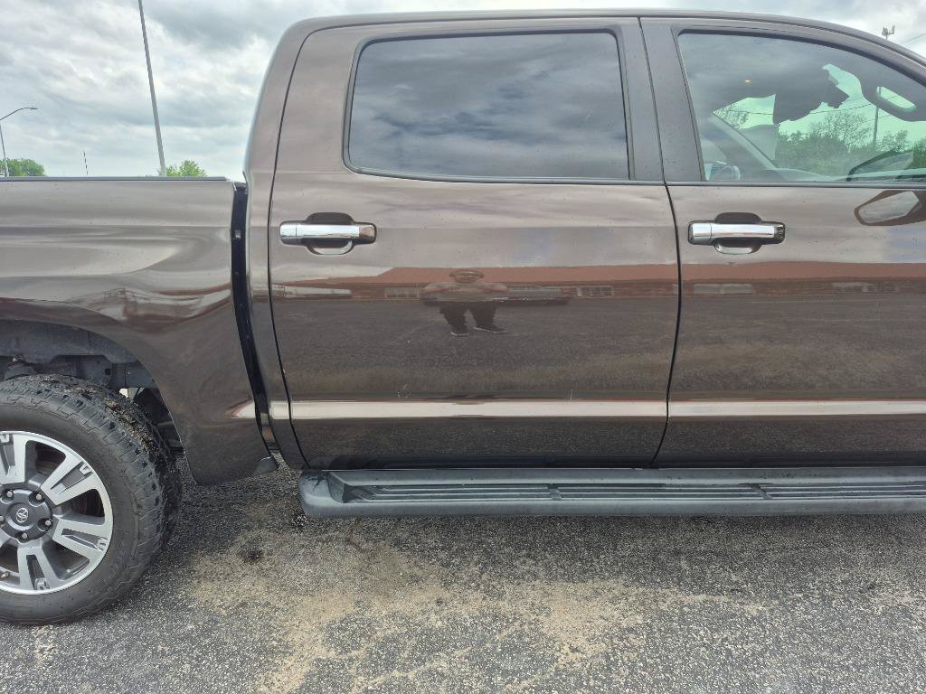 Used 2021 Toyota Tundra Platinum AWD/4WD image 15
