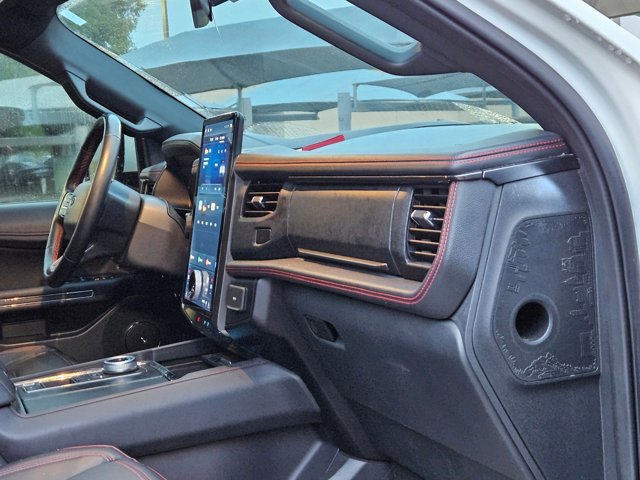 Used 2023 Ford Expedition Limited RWD image 17