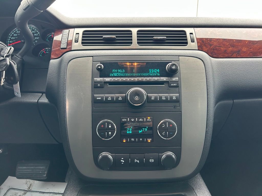 Used 2012 GMC Sierra 3500 SLT w/ SLT Convenience Package image 5