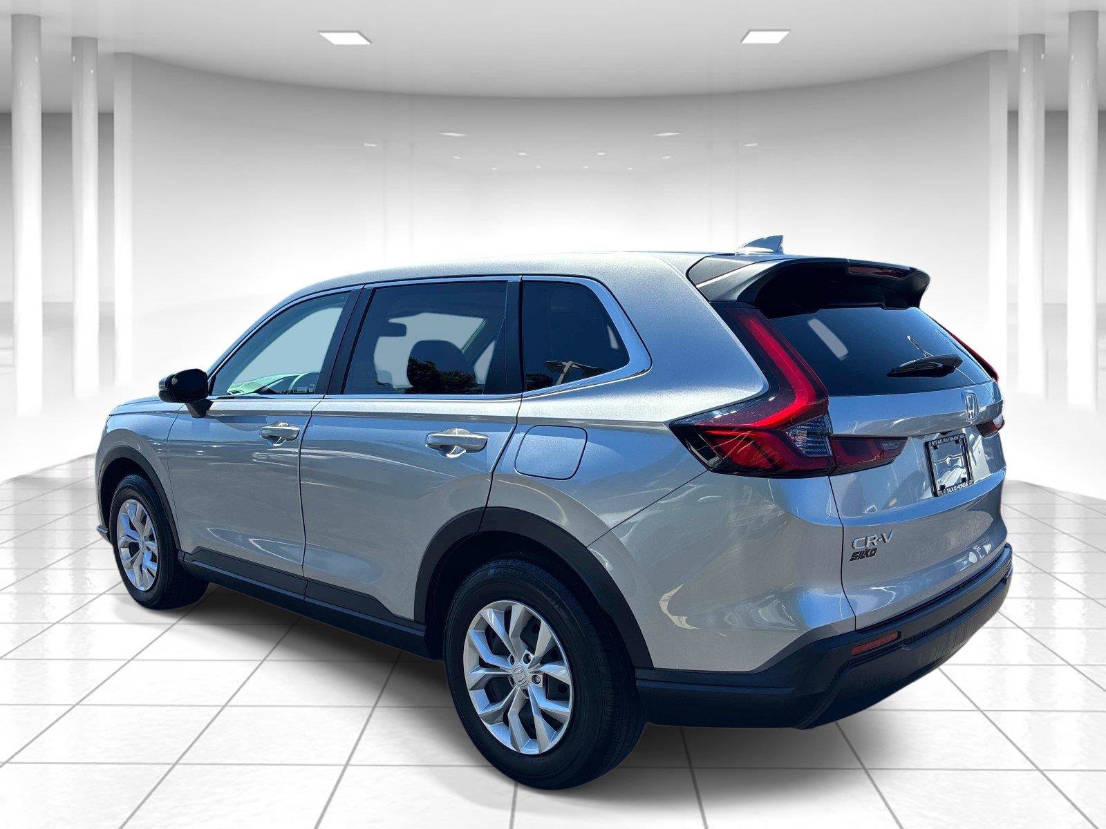 Used 2025 Honda CR-V LX image 6