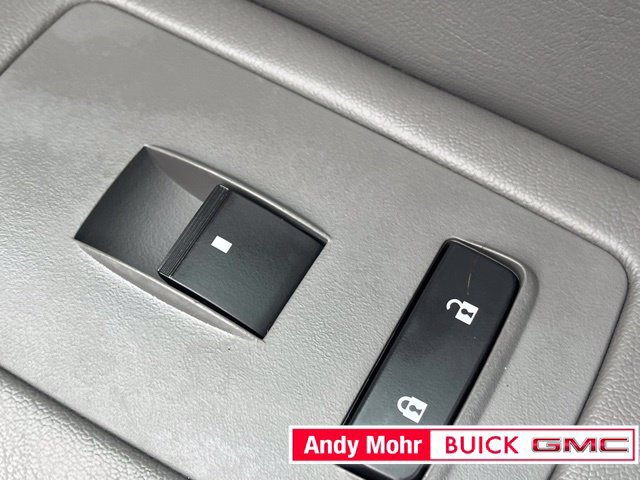 Used 2015 Chevrolet Traverse LT FWD image 47