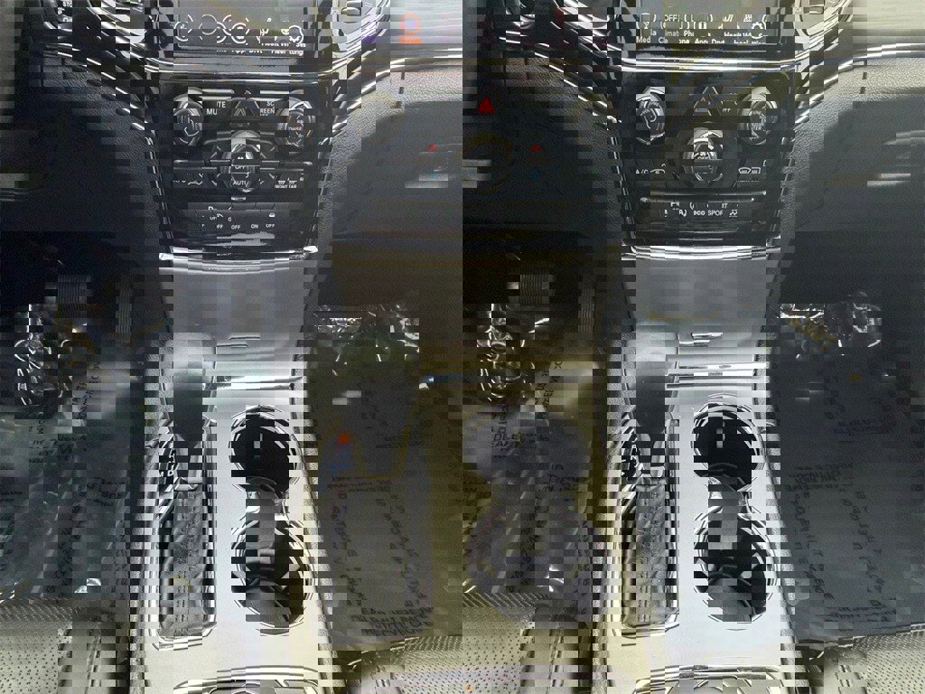 Used 2020 Jeep Grand Cherokee Limited w/ Luxury Group II image 15