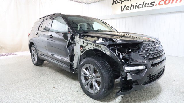 Used 2021 Ford Explorer XLT w/ Equipment Group 202A image 5