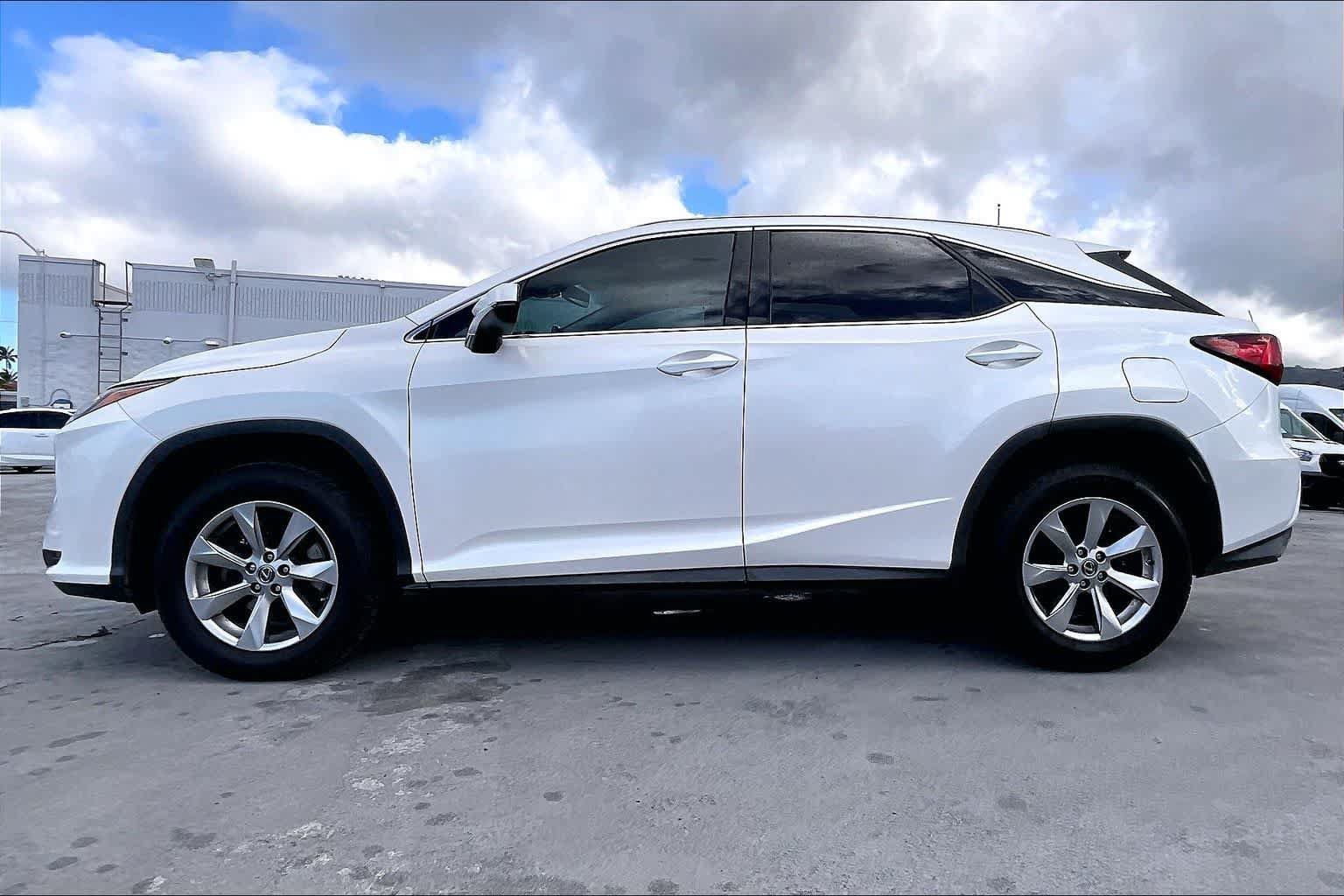 Used 2019 Lexus RX 350 FWD image 3