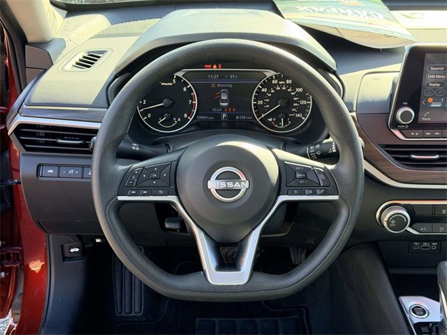 Used 2024 Nissan Altima 2.5 SV image 19