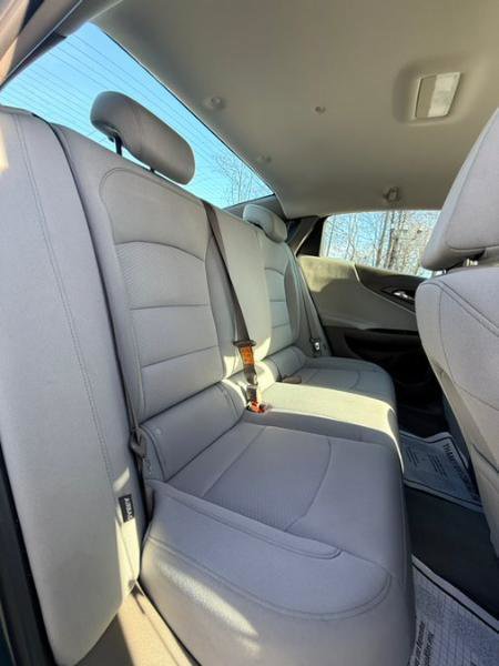 Used 2020 Chevrolet Malibu LS FWD image 13
