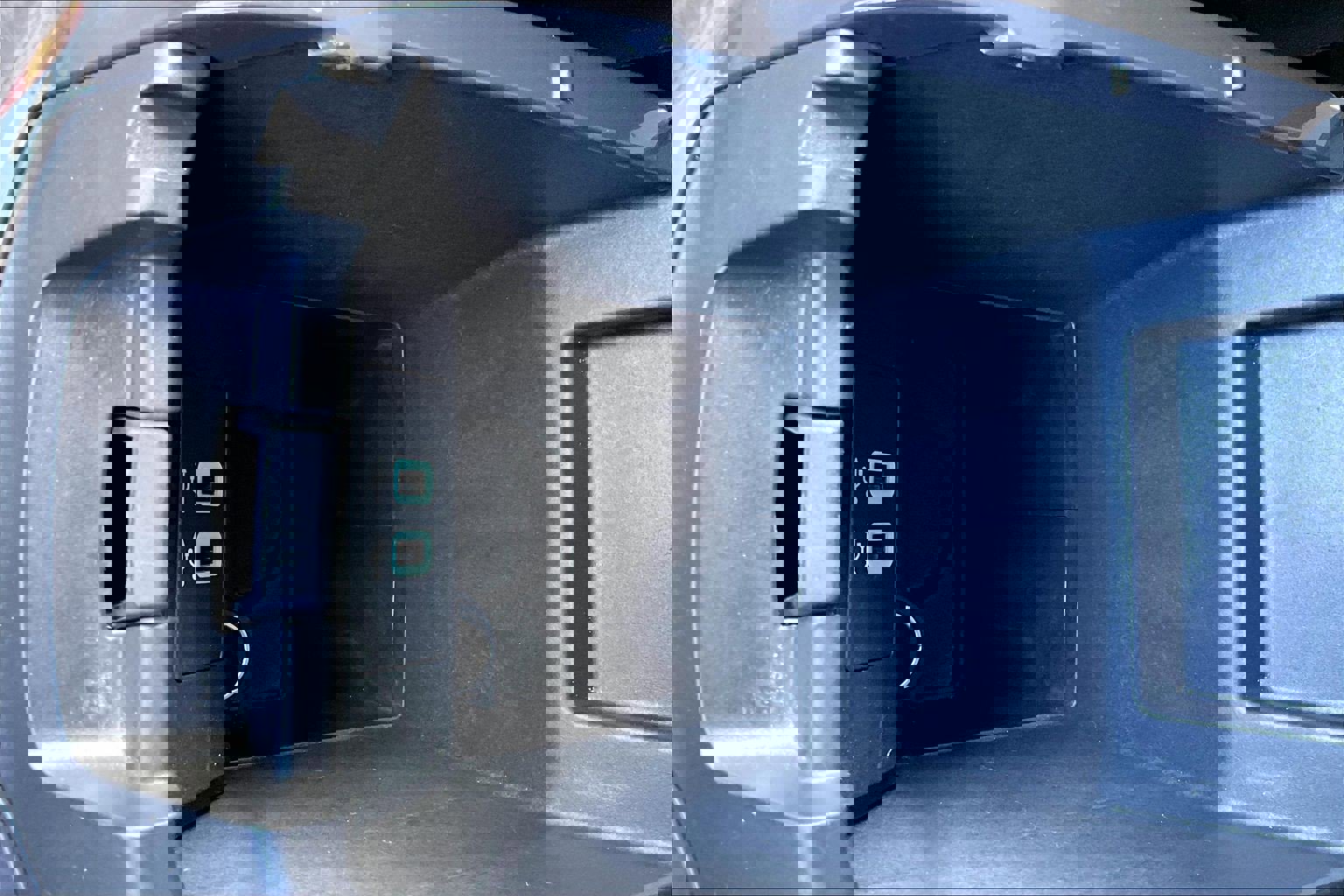 Used 2016 Ford Escape Titanium image 23