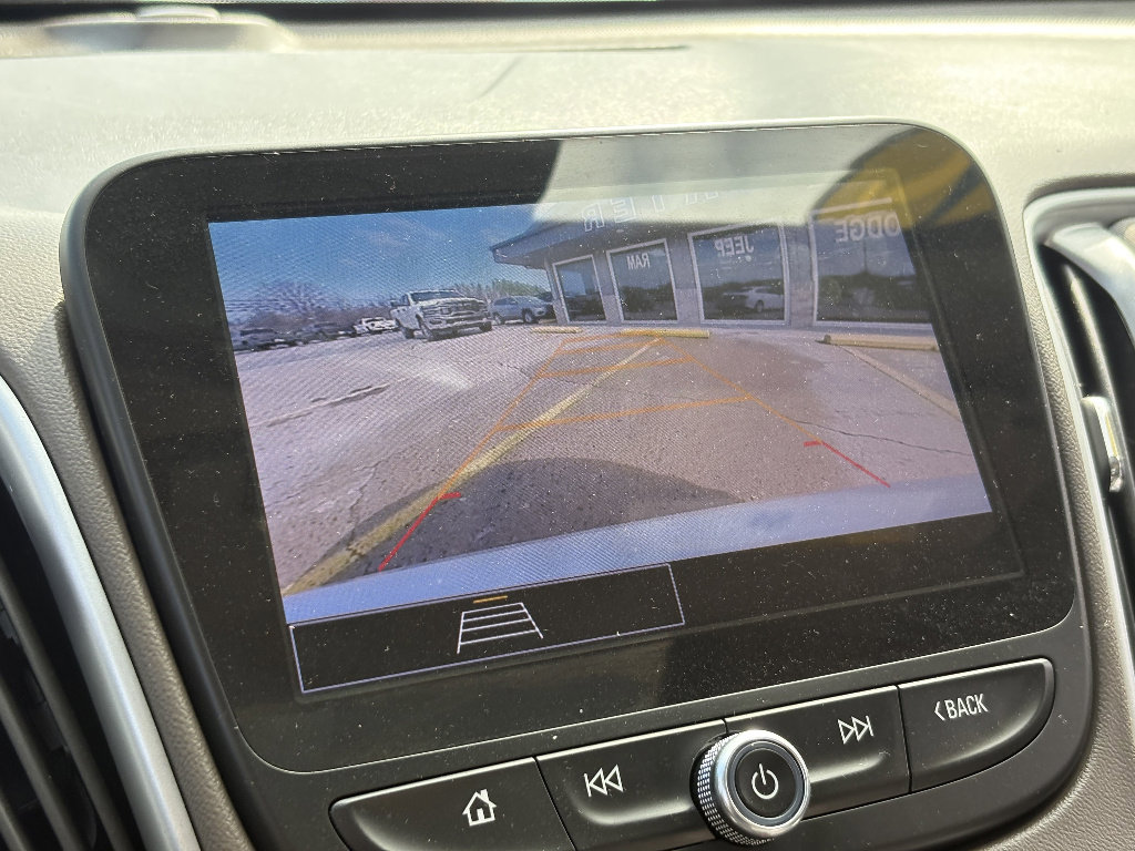Used 2024 Chevrolet Malibu LT FWD image 37