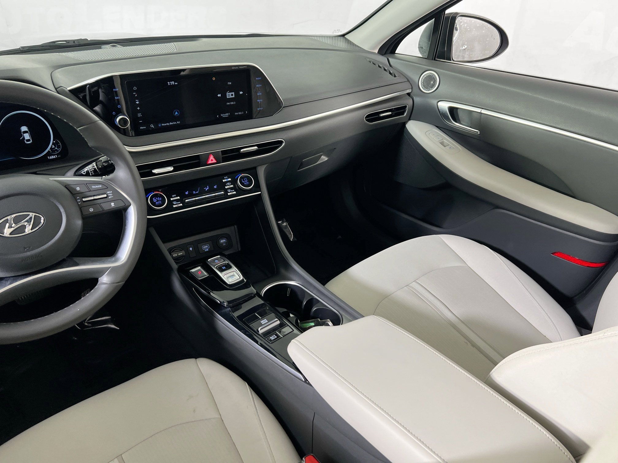 Used 2023 Hyundai Sonata SEL w/ Convenience Package image 24