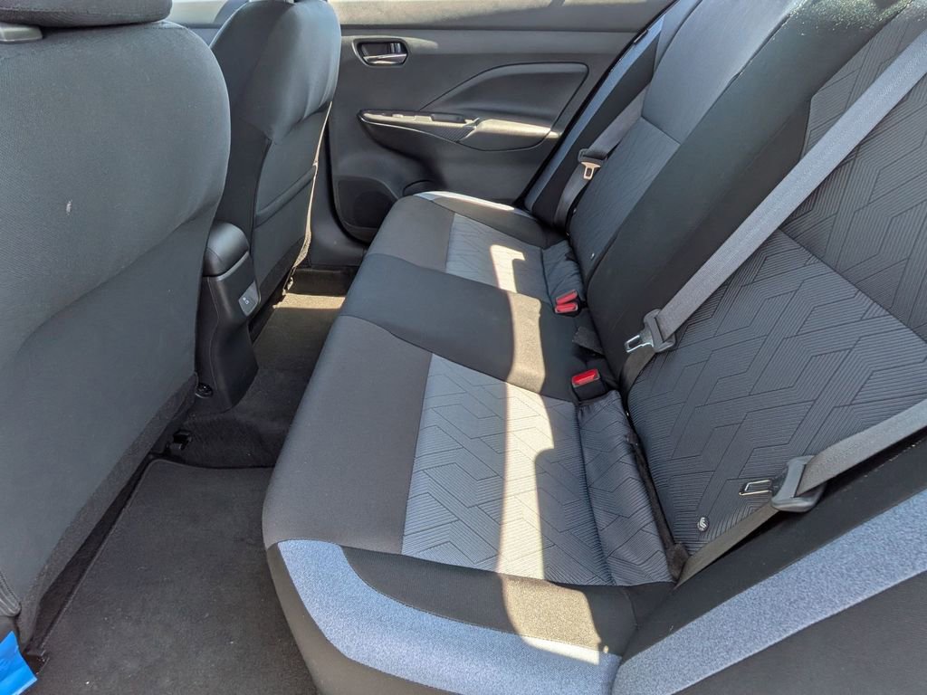 Used 2025 Nissan Versa SV w/ Trunk Package image 18