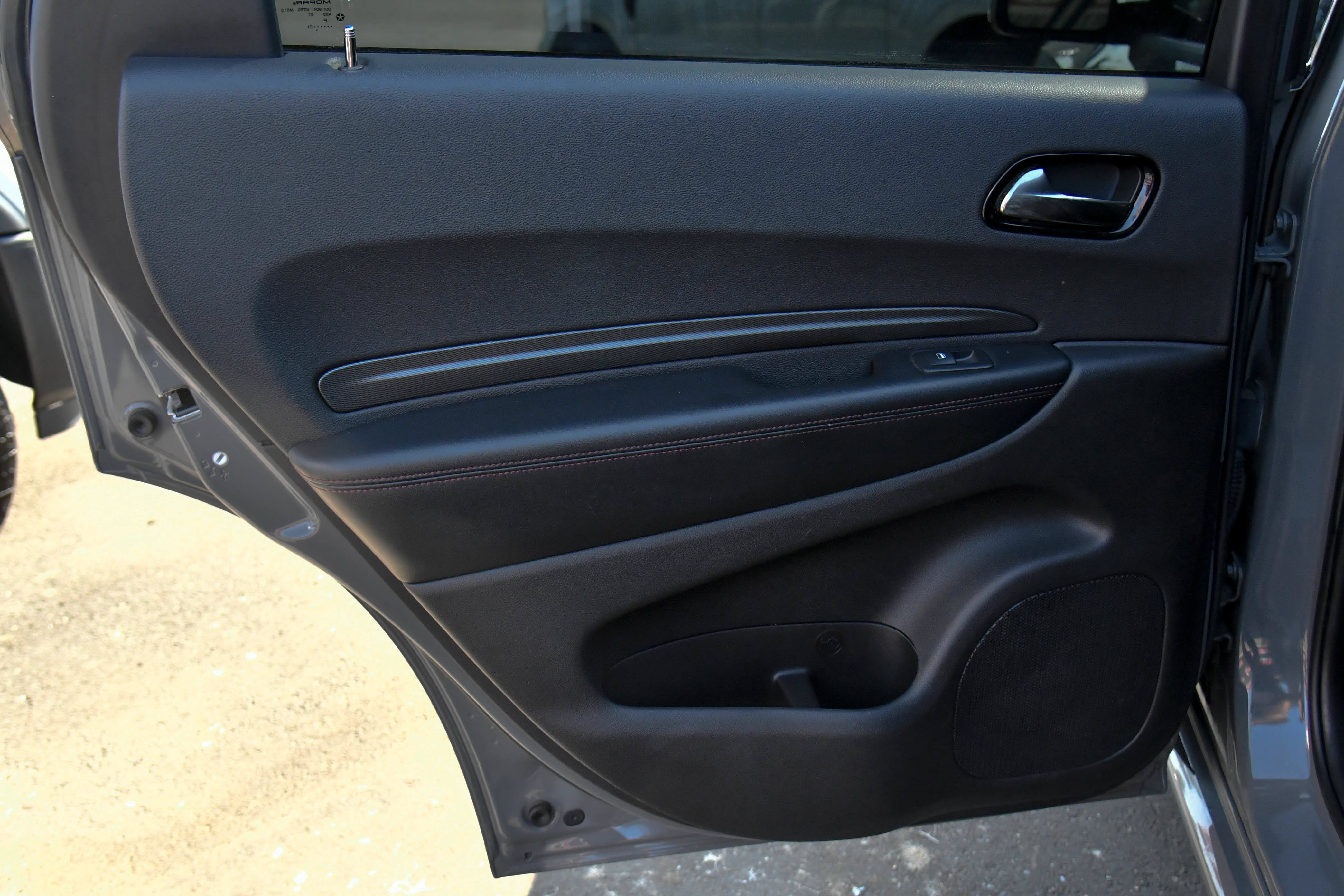 Used 2021 Dodge Durango R/T w/ Technology Group RWD image 38