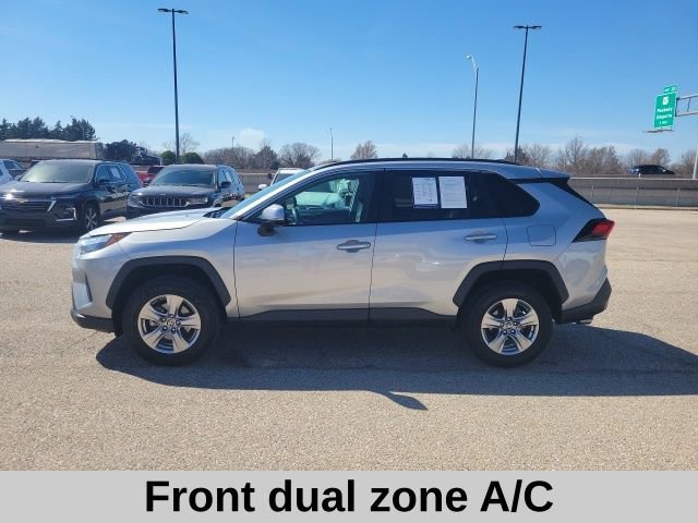 Used 2024 Toyota RAV4 XLE FWD image 3