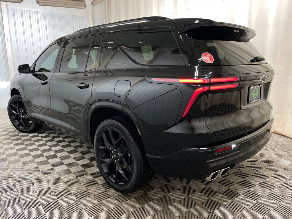 Certified 2024 Chevrolet Traverse RS image 23