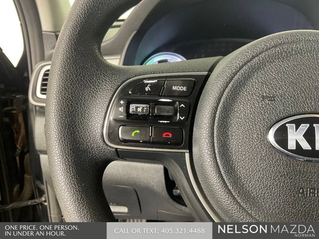 Used 2017 Kia Niro FE FWD image 42