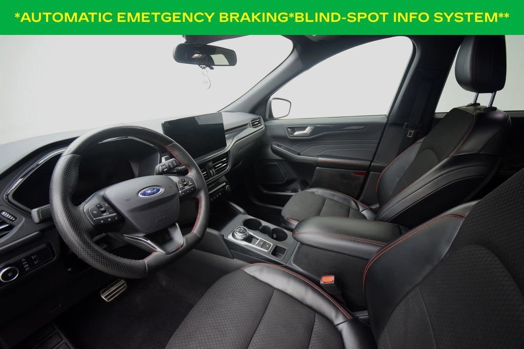 Used 2023 Ford Escape ST-Line Select w/ Tech Pack #1 AWD/4WD image 11