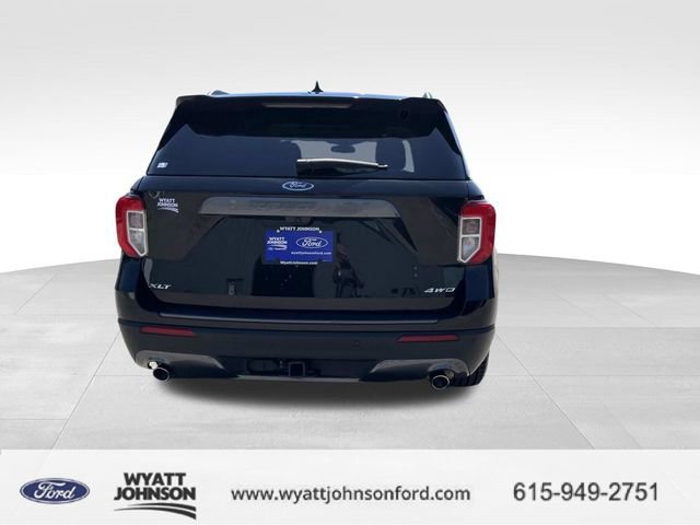 Certified 2023 Ford Explorer XLT w/ Equipment Group 202A AWD/4WD image 4