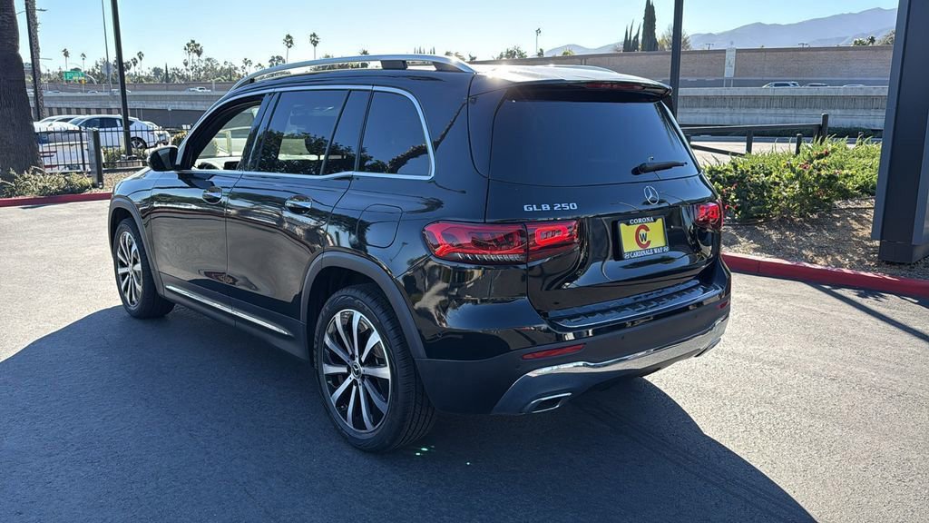 Used 2021 Mercedes-Benz GLB 250 image 5