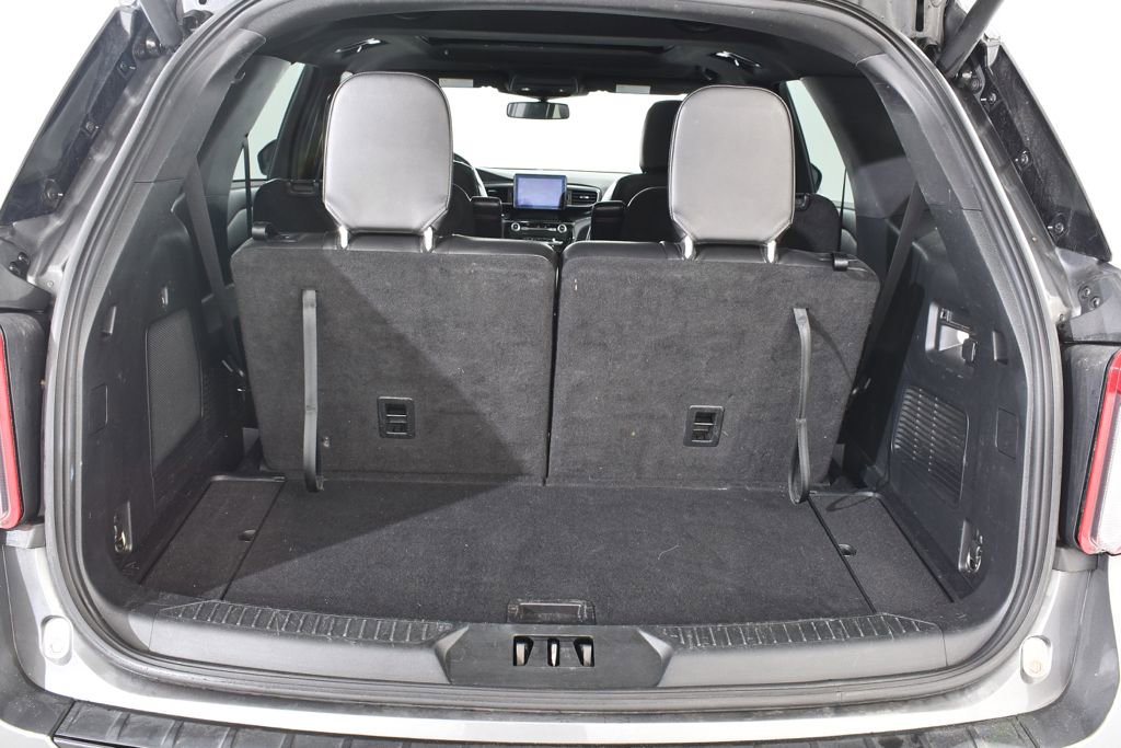 Used 2022 Ford Explorer ST-Line w/ Class IV Trailer Tow Package AWD/4WD image 21