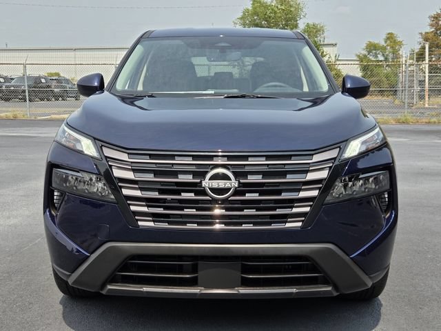 New 2026 Nissan Rogue SV FWD image 8