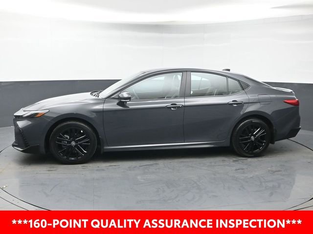 Used 2026 Toyota Camry SE AWD/4WD image 2
