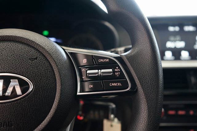 Used 2020 Kia Optima LX image 29