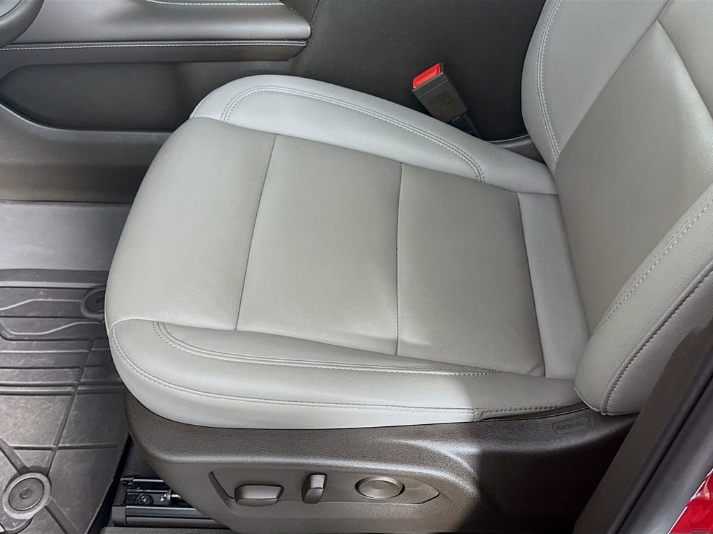 Used 2024 Chevrolet Tahoe LT w/ LT Signature Plus Package image 14