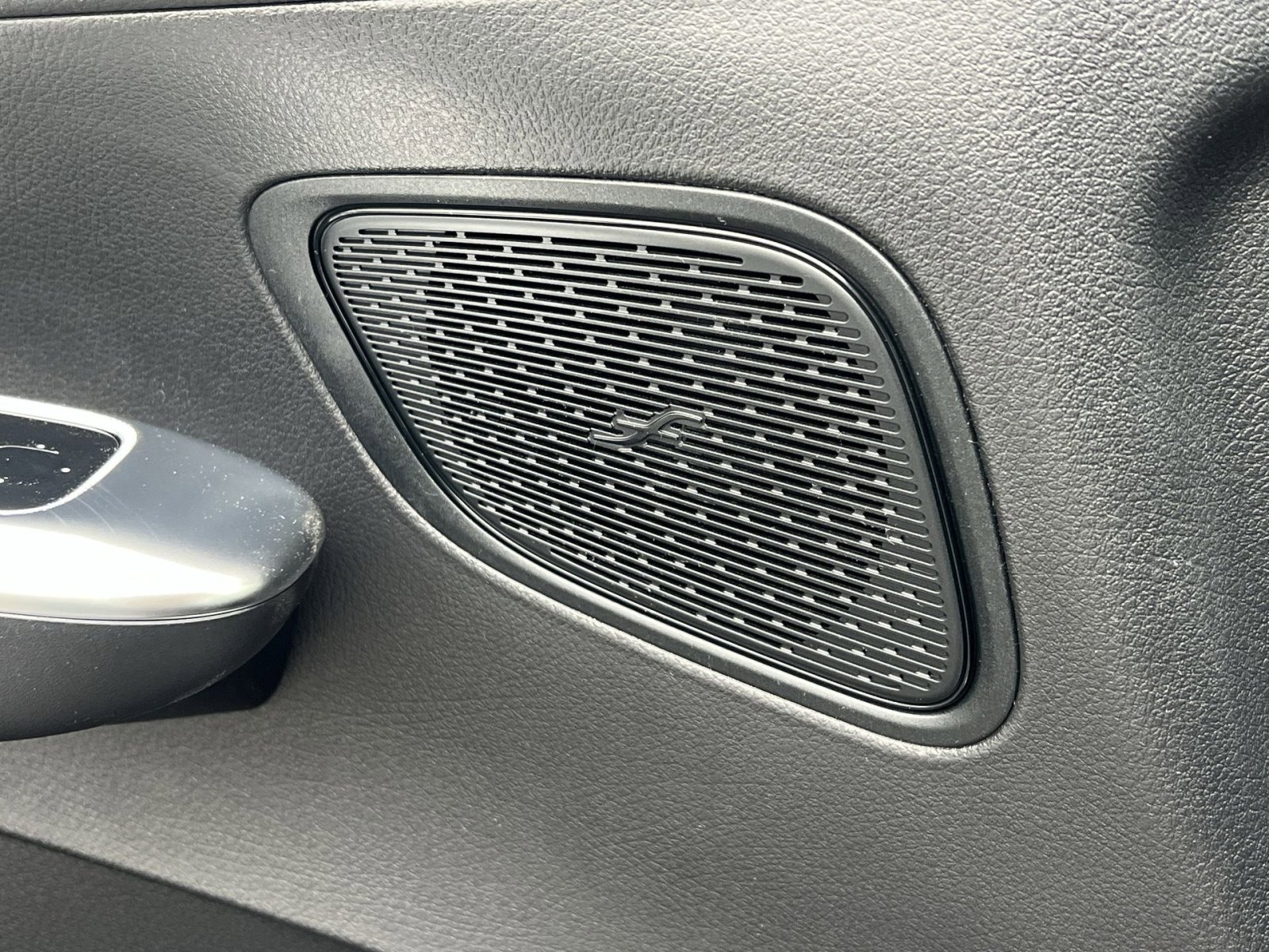 New 2026 Mercedes-Benz GLC 300 4MATIC image 34