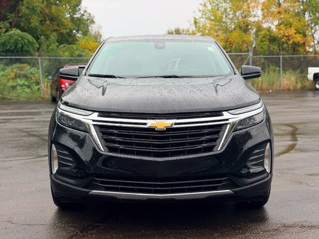 Used 2024 Chevrolet Equinox LT FWD image 3