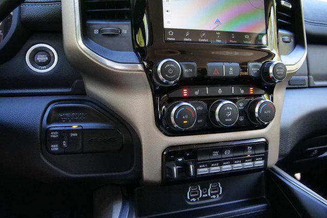 Used 2024 RAM 3500 Laramie AWD/4WD image 11