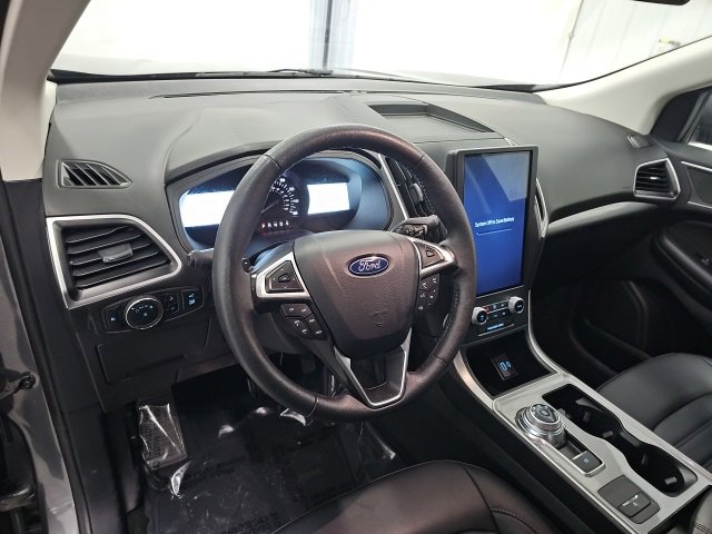Used 2024 Ford Edge SEL w/ Convenience Package image 21