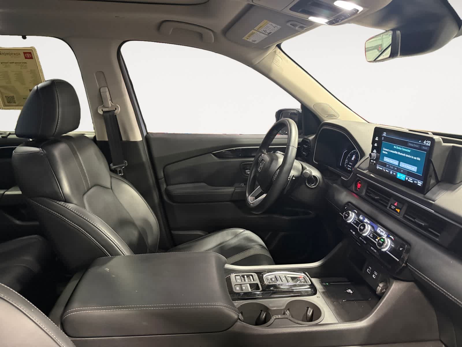 Used 2024 Honda Pilot Touring image 16